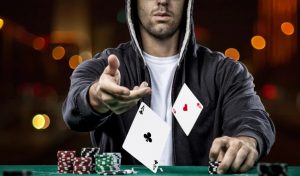 4 Tips Bermain Poker Online
